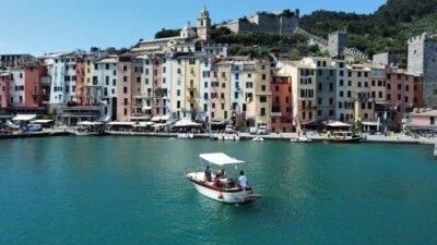 La Spezia: 3h Boat Tour Portovenere / Lerici / 3 Islands - Entering the Gulf of Poets From the Bijoù