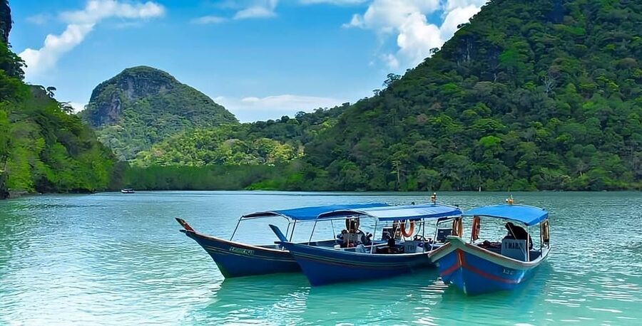 Langkawi: Island Hopping Shared or Private Boat Options - Boat Time in Langkawi: What 4 Hours Really Means