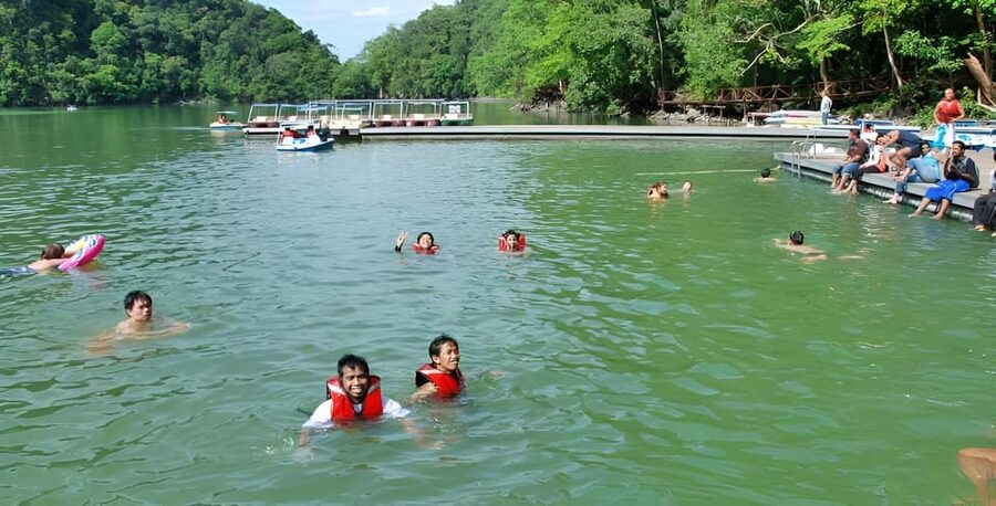 Langkawi: Island Hopping Shared or Private Boat Options - Shared vs Private Boat Options and the Real Value of $11