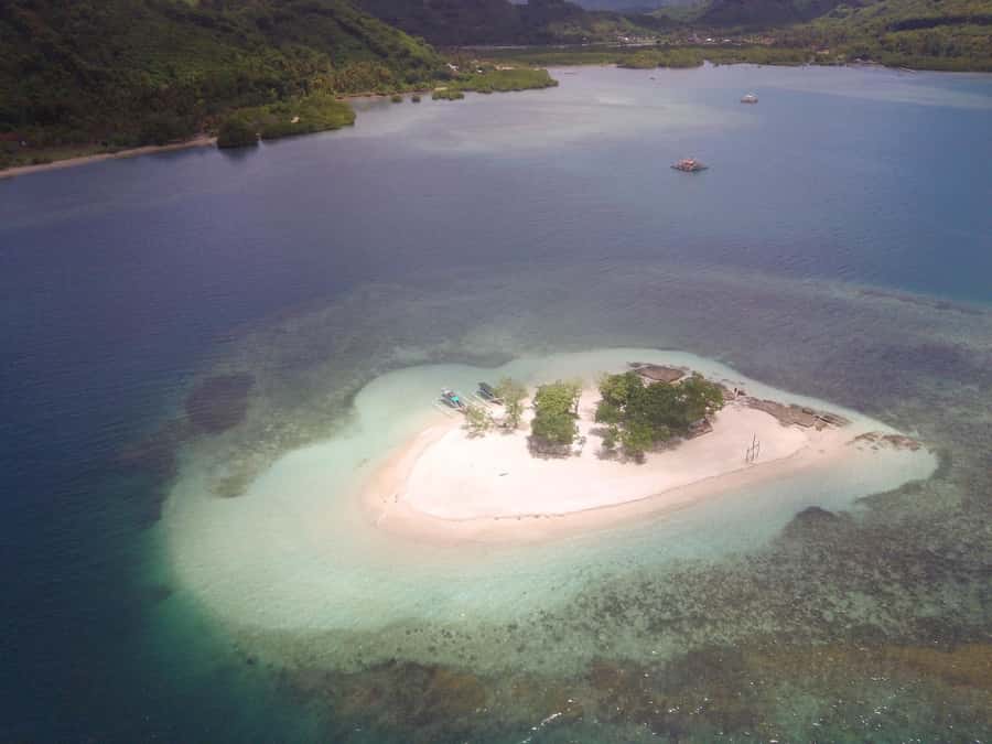Lombok Secret Gili: Island Hopping & Snorkelling Trip - Stop 1: Gili Nanggu for Snorkel Time and First Views