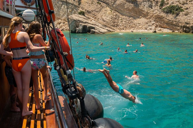 Luxury Transfer and 3 Island Cruise from Kos - Pserimos: Beach Time, Taverns, and a Proper Swim Break