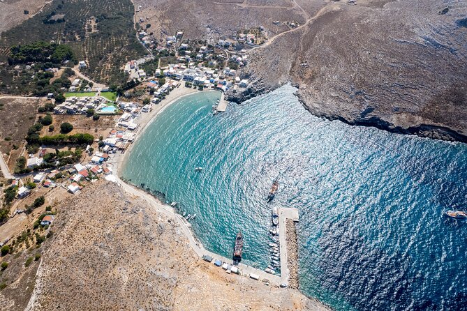 Luxury Transfer and 3 Island Cruise from Kos - Crowds, Shade, and the Music Factor