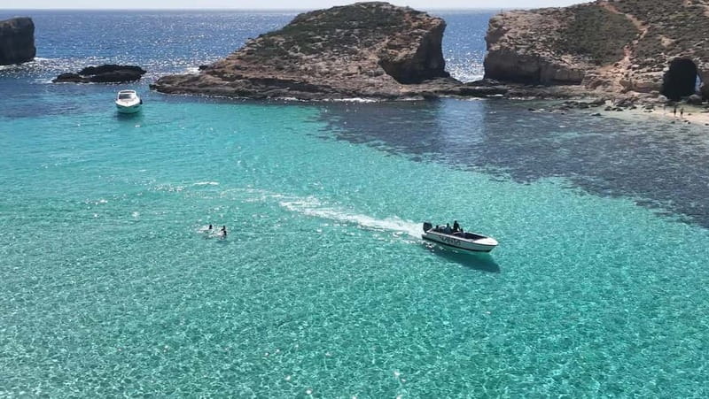 Malta: The Three Islands Private Boat Tour - On-board details: shade, sound, snacks, and snorkeling gear