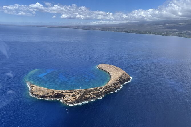Maui -PRIVATE- Air Tour FUN: 3 Islands: (2-5 people): SEE it ALL! - Taking the yoke: the thrill, the safety vibe, and what to watch for