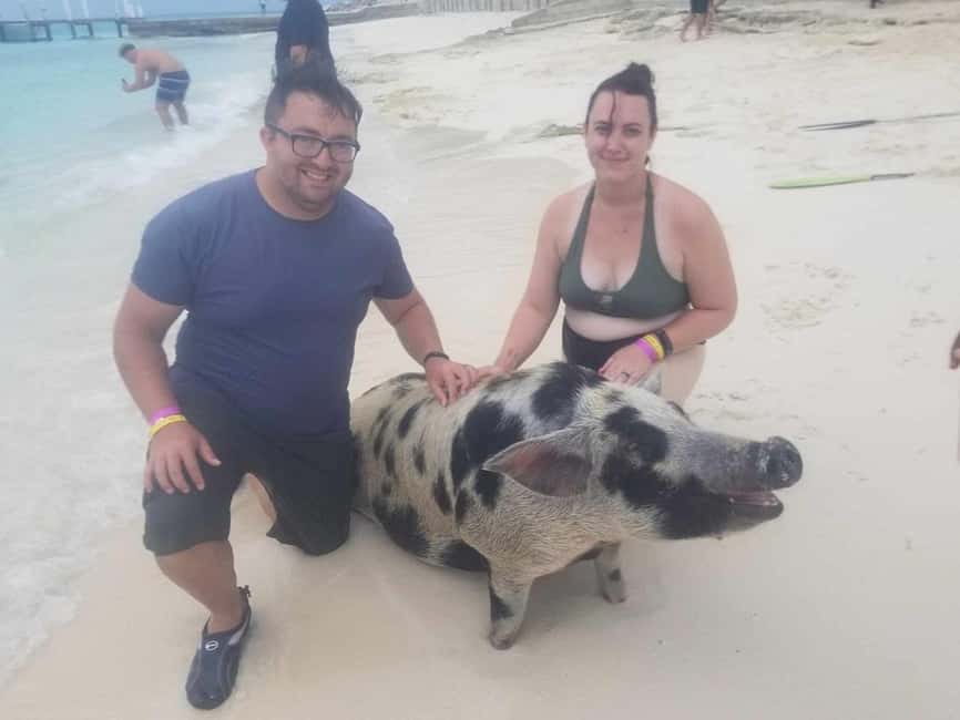 Nassau: Island Hopping Boat Trip with Lunch & Drinks - Gilligan’s Island and Green Cay: Turtle Time Plus a Weather Check