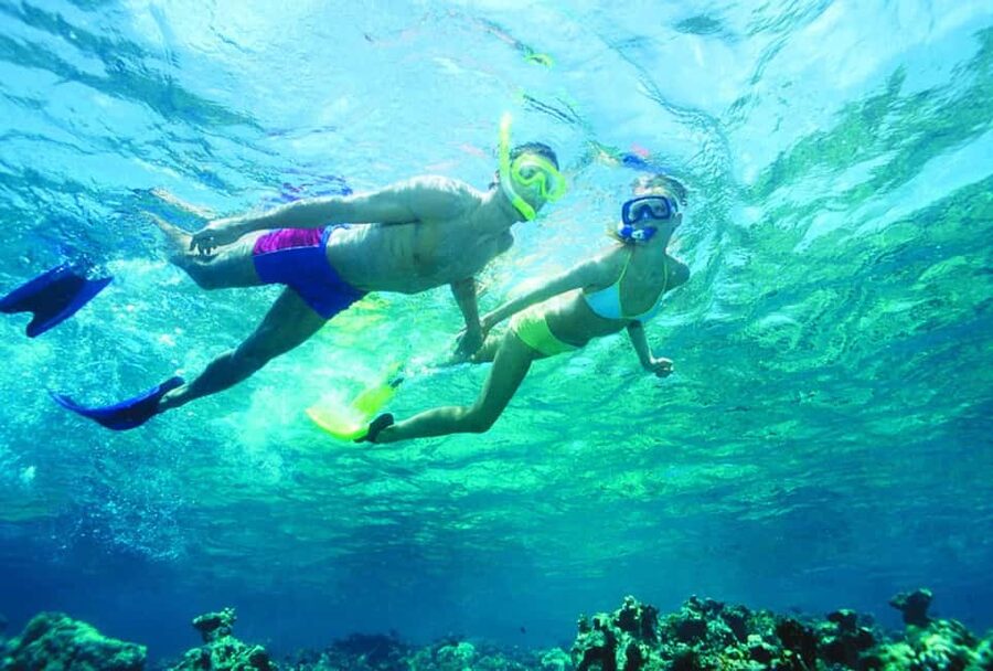 Nassau: Island Hopping Boat Trip with Lunch & Drinks - Price Check: Is $249 Worth It?