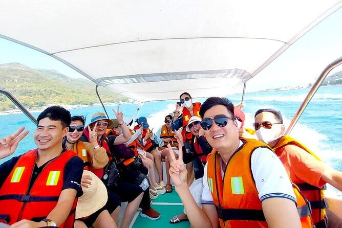 Nha Trang Mini Beach and 3 Islands Adventure - The big picture: mini beach, a fishing village, and Hòn Tằm in one day
