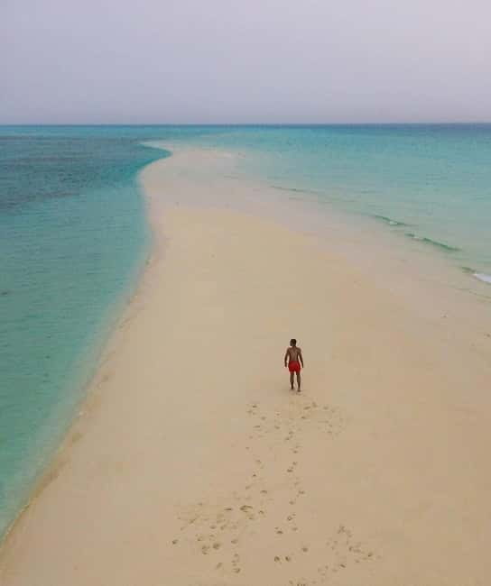 PALAWAN: Balabac Island Hopping with Full board Meals - Full-board meals: good value, limited control