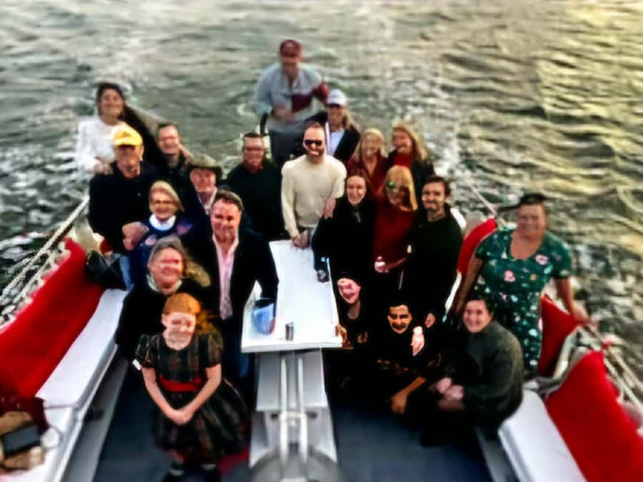 Palm Beach: Island Cruise on the Intracoastal - The Guide Matters: How Captain Mike and Sadie Keep It Clear