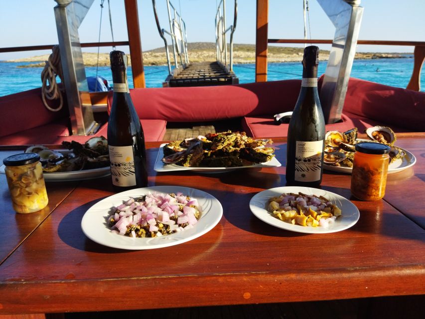 Paros: Traditional Gulet Shared or Private Island Cruise - Why this Paros gulet cruise feels calmer than the big boats