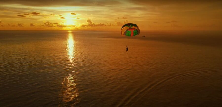 Phu Quoc: Explore 3 Islands & Parasailing and Jetski Combo - Sunset Town photo stops: Roman Arena, Clock Tower, Dragon Scale