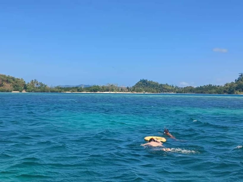 Port Barton: Island Hopping with Lunch,Hotel Transfer & Fees - Starfish Island: Sand, Sightseeing, and Water Fun (1 hour)