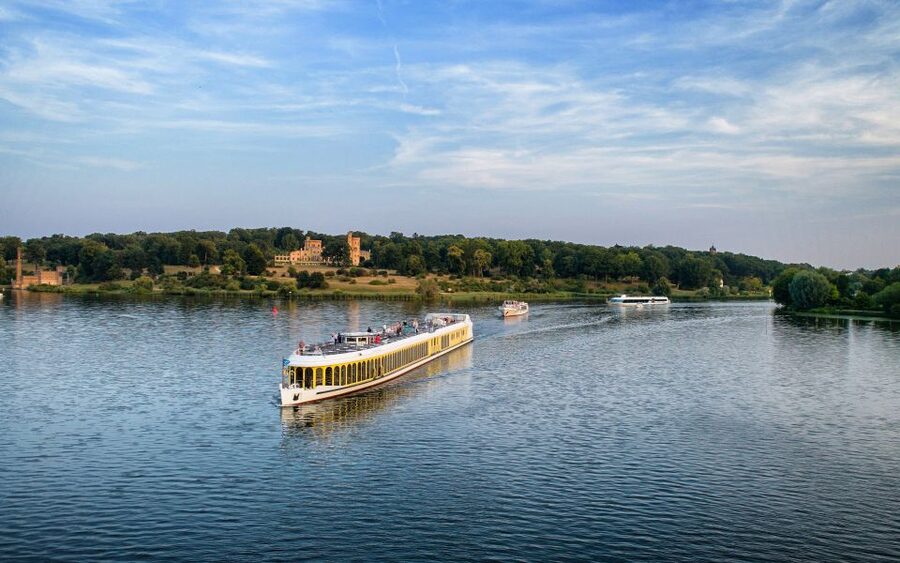 Potsdam by Boat: Island Cruise - Why this Potsdam cruise feels like the easiest sightseeing day