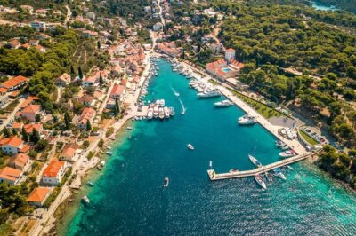 Private Blue Lagoon and 3 islands Tour from Trogir and Split - Blue Lagoon / Krknjasi Bay: the snorkeling-friendly sand-bottom swim