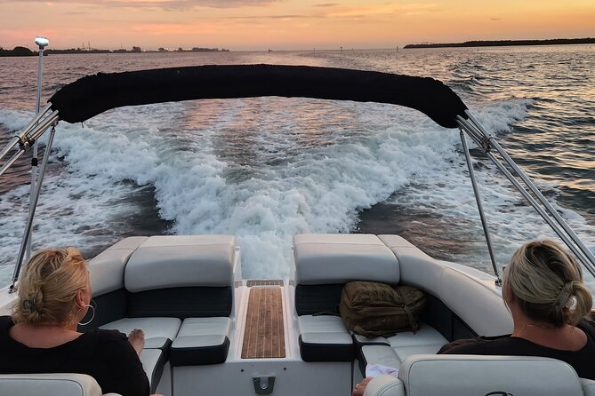 Private Boat: Island Cruise and Dolphins - Snorkel or tube: how included gear changes the whole vibe