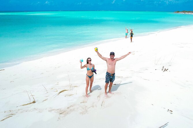 Private Boat Island Hopping & Snorkeling in Turks & Caicos 4Hrs - Pine Cay sandbars between Fort George and Pine Cay: the calm, relaxing payoff