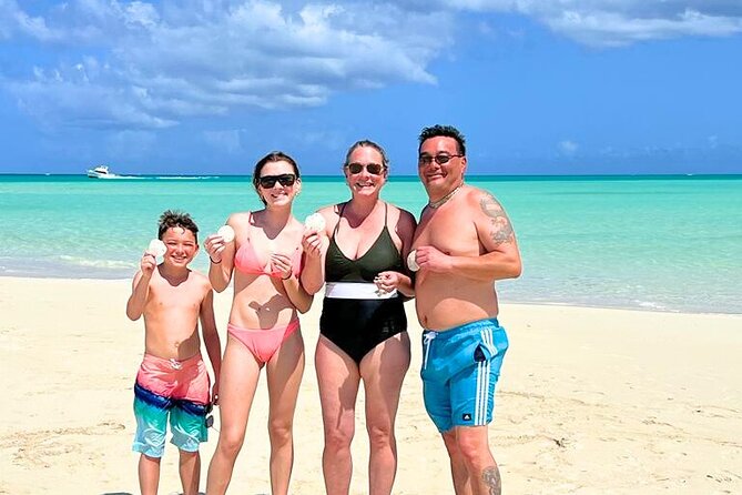 Private Boat Tour with Snorkeling, Island Hopping, and Noahs Ark - A Half-Day Private Boat Plan in Providenciales