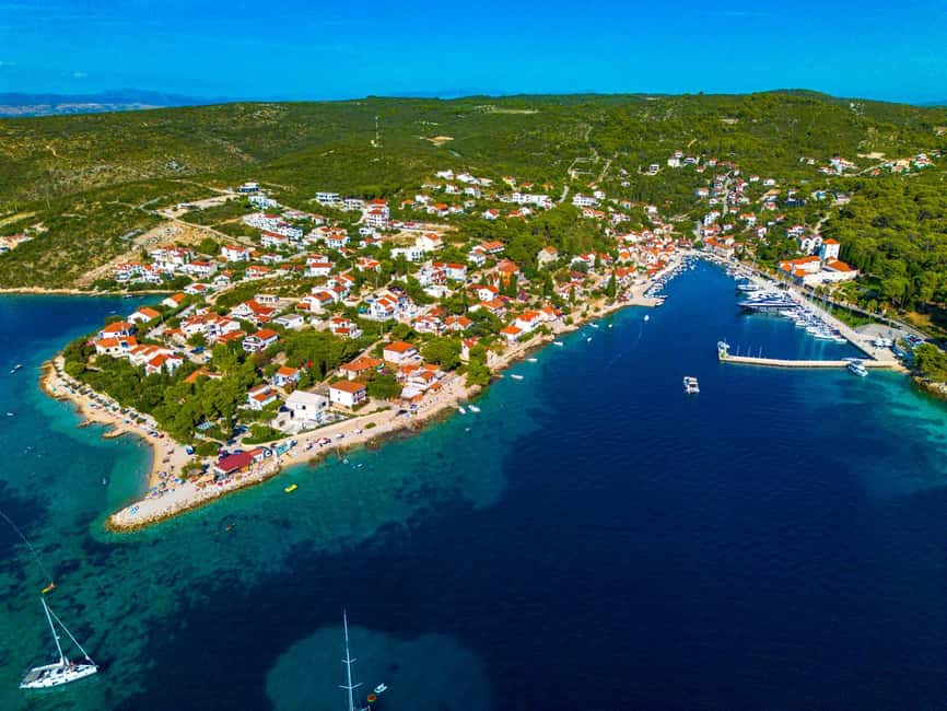 Private Speedboat Tour: Blue Lagoon & 3 Islands from Split - A Private Speedboat Plan from Split: Fast, Flexible, No Crowds
