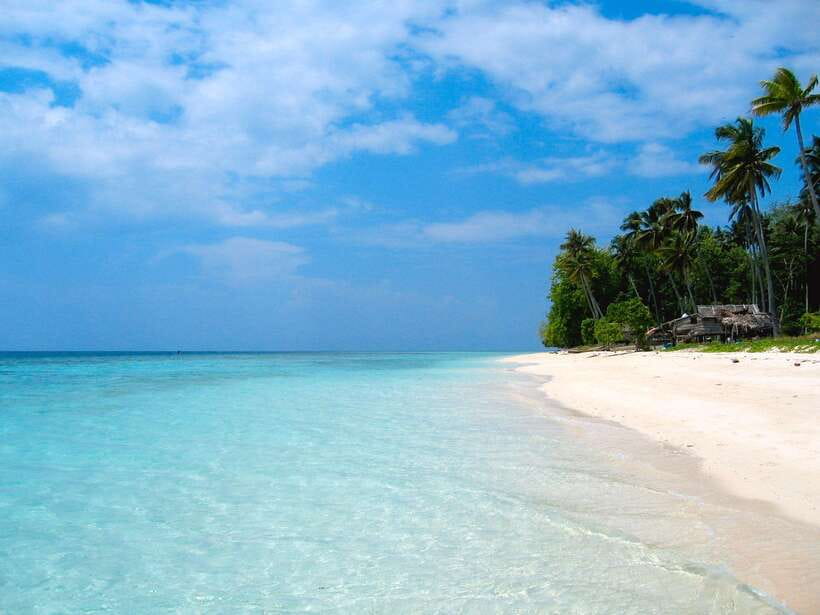Semporna: Explore 3 Islands Tour Snorkel or Dive & Lunch - Price and value: what $57 covers and what you still need to pay