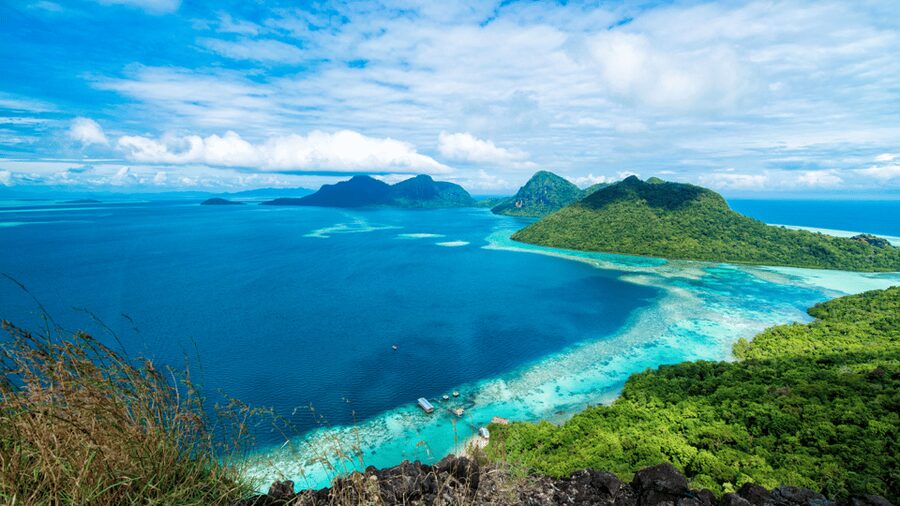 Semporna : Island Hopping Semporna Adventure - Snorkeling right after hiking: gear included, conditions will decide the quality