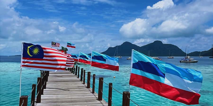 Semporna : Island Hopping Semporna Adventure - Lunch on board: included, but quality can vary