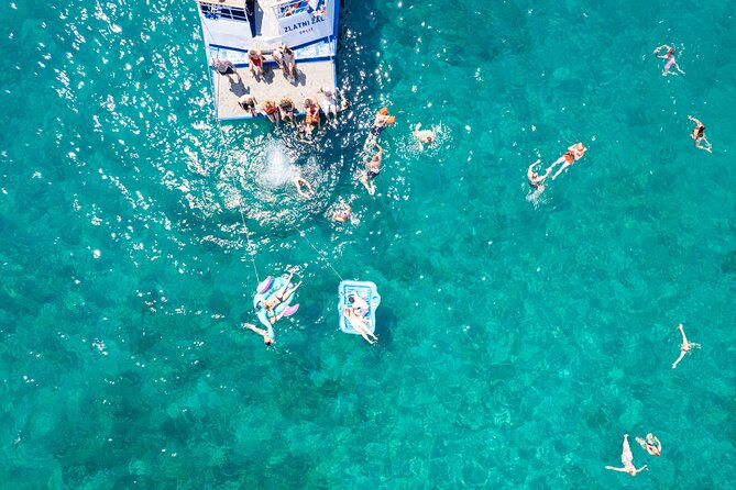 Slatine - Island Hopping Excursion (Trogir/Blue Lagoon/Shipwreck) - Nečujam on Šolta: snorkeling a sunken ship