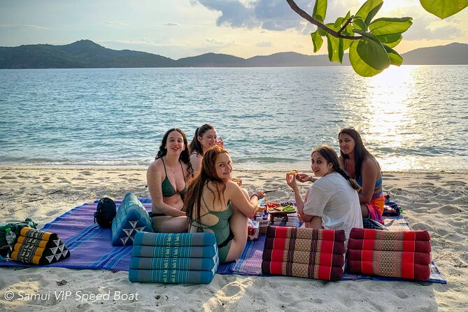 Snorkeling & Island Hopping - Drinks, snacks, and the floating-food culture