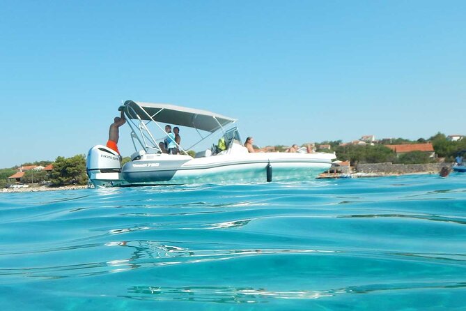 Speedboat Blue Lagoon & 3 Islands tour from Trogir - The small-group advantage: skipper, pacing, and fewer crowds