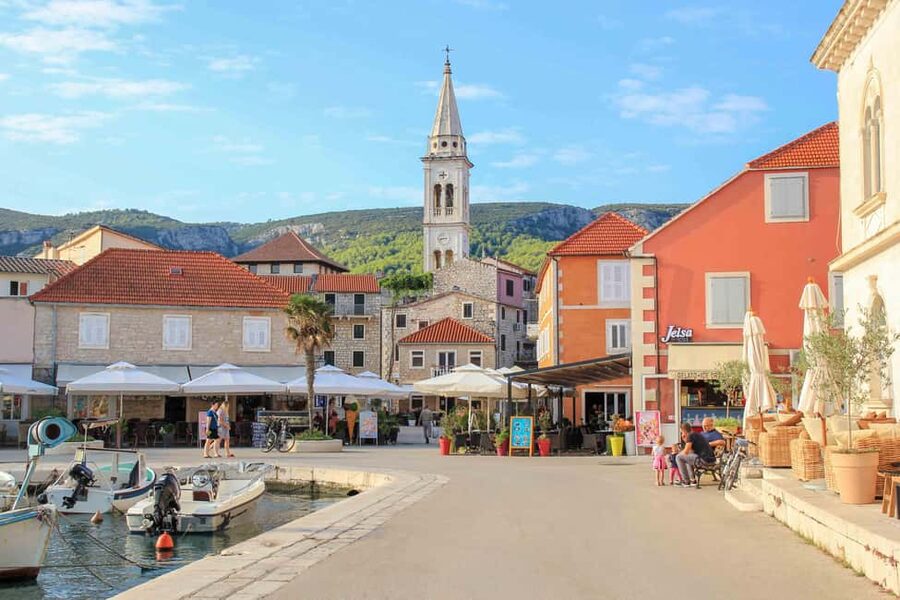 Speedboat to 3 islands: Hvar, Brač, Zečevo with watersports - Zlatni Rat Beach on Brač: why Golden Horn lives up to the hype