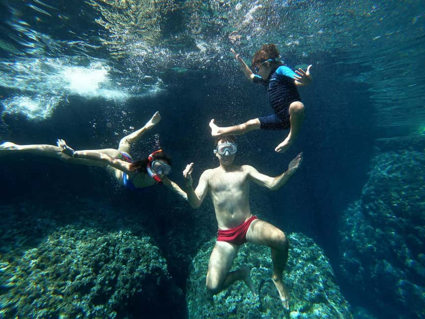Split: Blue Lagoon & 3 Island Cruise with Snorkeling - Blue Lagoon snorkeling: crystal water, small fish, and wine afloat