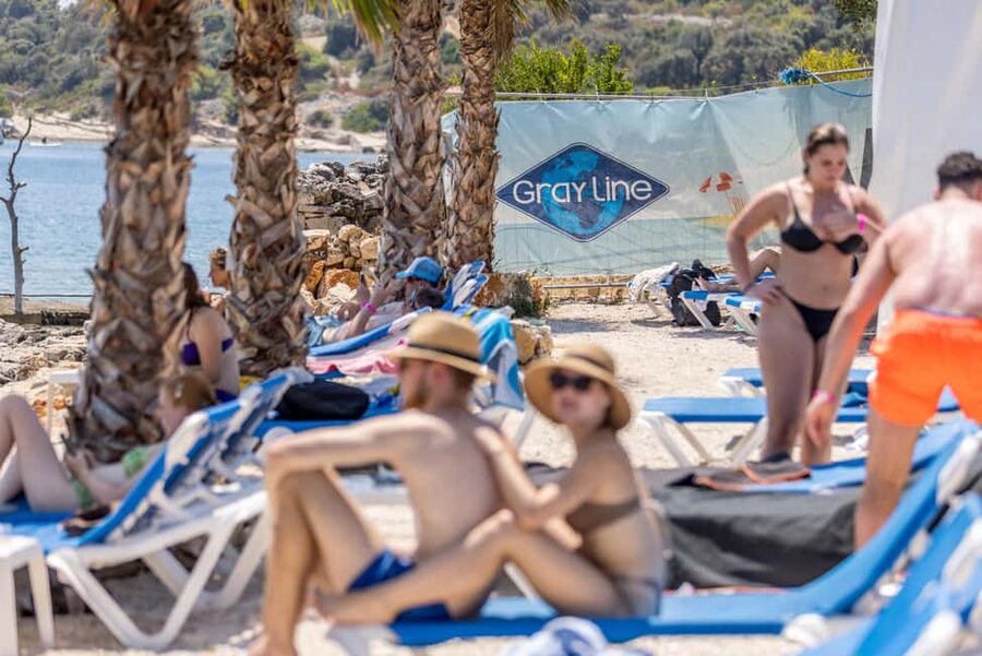 Split: Blue Lagoon & 3 Islands hopping with Lunch & Drinks - Weather and sea conditions: plan for a day at the mercy of the Adriatic