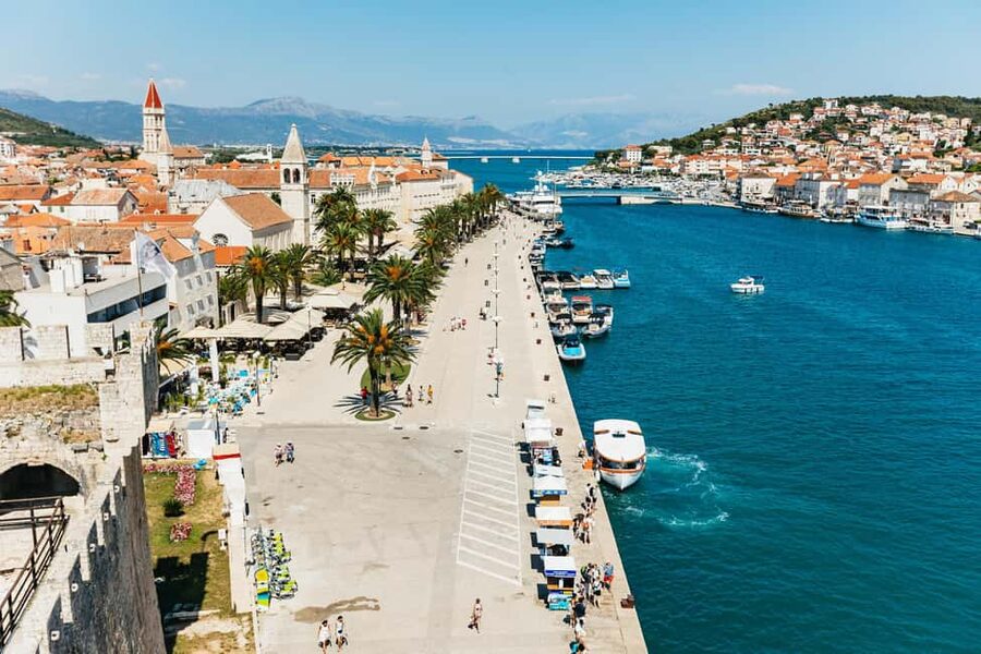 Split/Trogir: Blue lagoon and 3 islands speedboat tour - Morning vs Afternoon: How Departure Time Changes the Feel