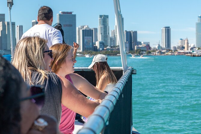 Sunset Star Island Cruise - Jungle Island and the Venetian Islands: Two Sides of the Bay