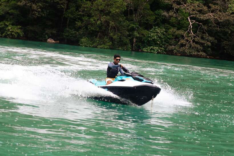 The Best Packages Jet Ski Island Hopping Langkawi - Getting started at ZS Water Sports: safety first, then fun
