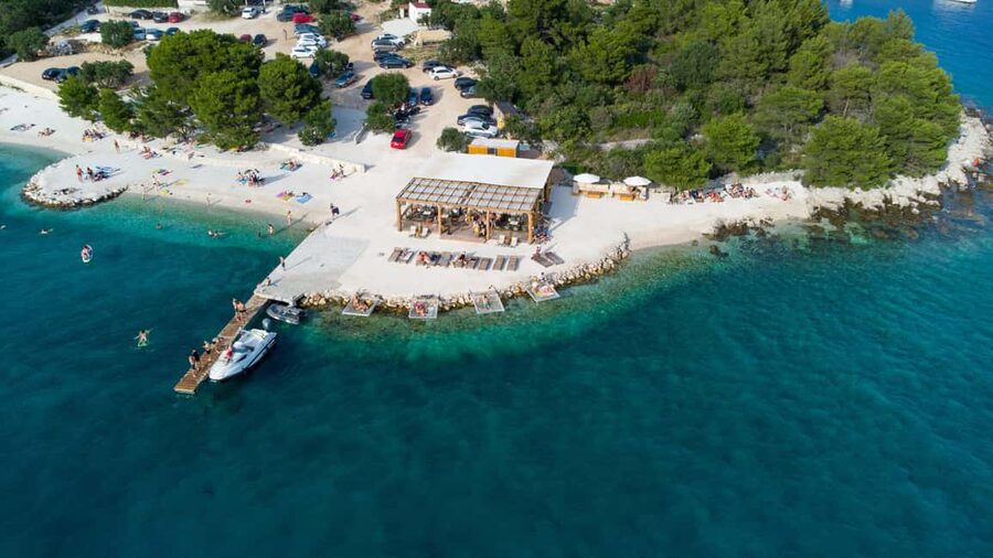 TROGIR: Blue Lagoon & 3 Islands Half-day Speedboat tour - Should you book this Trogir Blue Lagoon & 3 Islands speedboat tour?