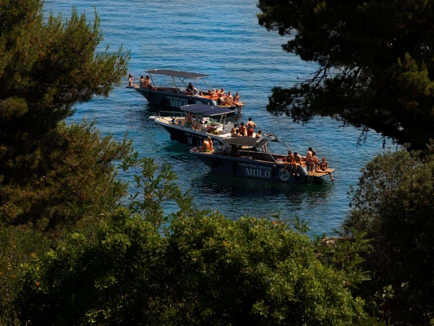 Zadar: 3 Islands Luxury Boat Tour with Aperol Spritz - Stop One: Ošljak for Swimming and Snorkeling (40 Minutes)