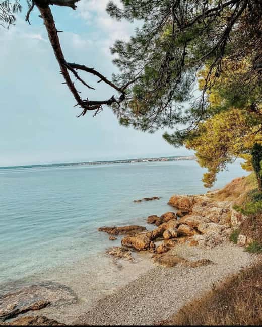 Zadar: 3 Islands SpeedBoat Tour with Snorkeling and Drinks - The first cruise block: short riding time that sets the tone