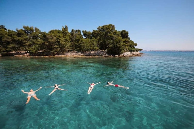 Zadar: Half Day Island Hopping Tour With Snorkeling - Skipper style: Robert and Dado bring the day together