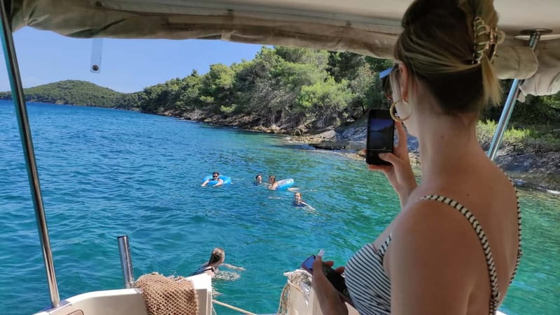 Zadar: Island Hopping Half-day Boat Tour with Snorkeling - Stop One: Ošljak Island Walk and Quiet-Sea Views