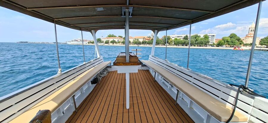 Zadar: Island Hopping Tour Swim and Snorkel with Aperol - Stop 3 (About 45 Minutes): Street Food, Shopping, and a Quick Water Break in Preko