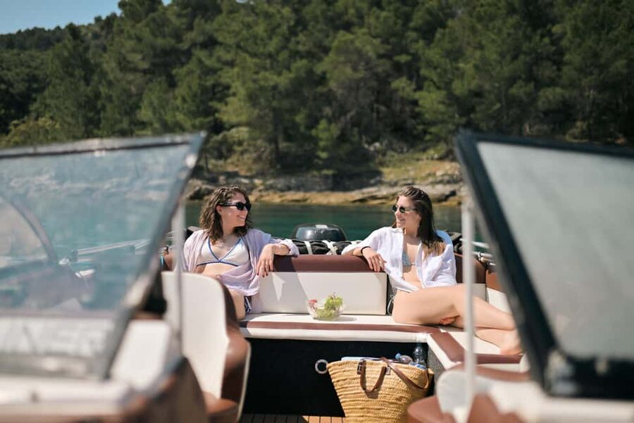 Zadar:Speedboat Tour with Snorkeling on 3 islands - Small practical tips that make the day smoother
