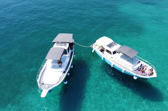 Zadar : Traditional Boat Half Day Island Hopping - Ošljak pass-by: Croatia’s smallest inhabited island and the fish reef